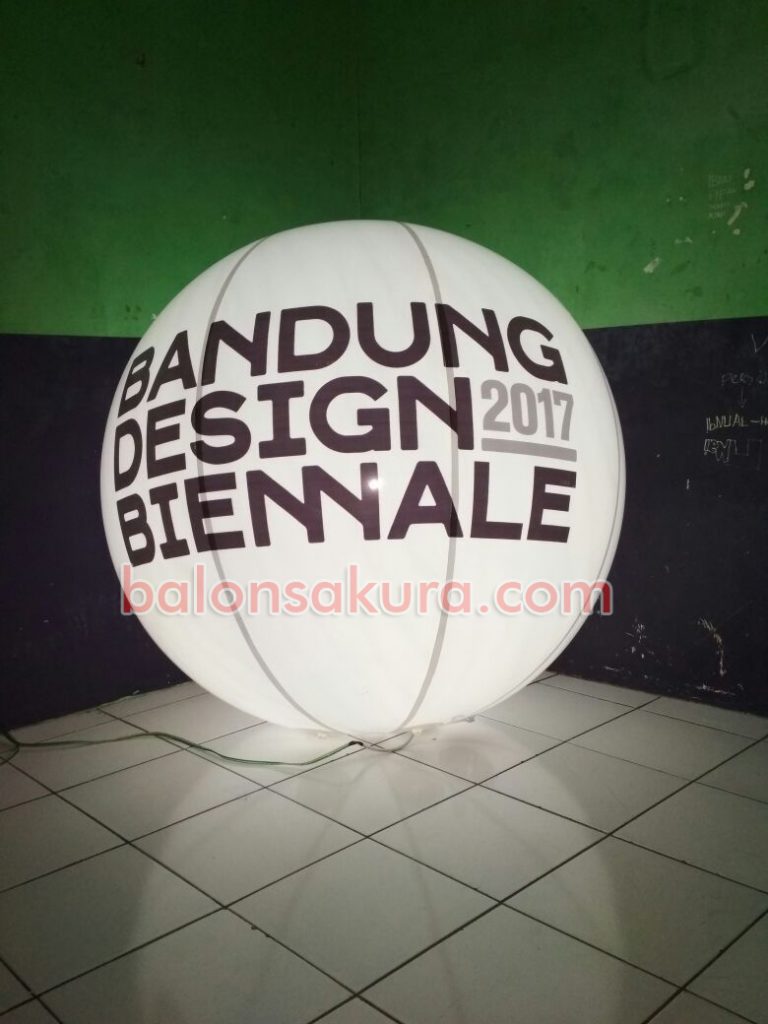 balon light bandung